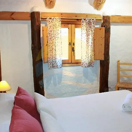 Barraca Tipica Del Delta, Con Piscina, Jardin Y Barbacoa - Deltavacaciones