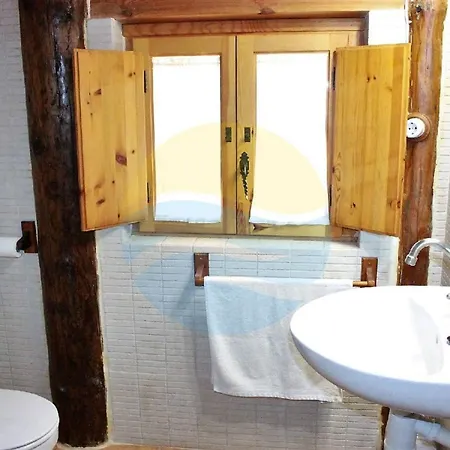 Barraca Tipica Del Delta, Con Piscina, Jardin Y Barbacoa - Deltavacaciones